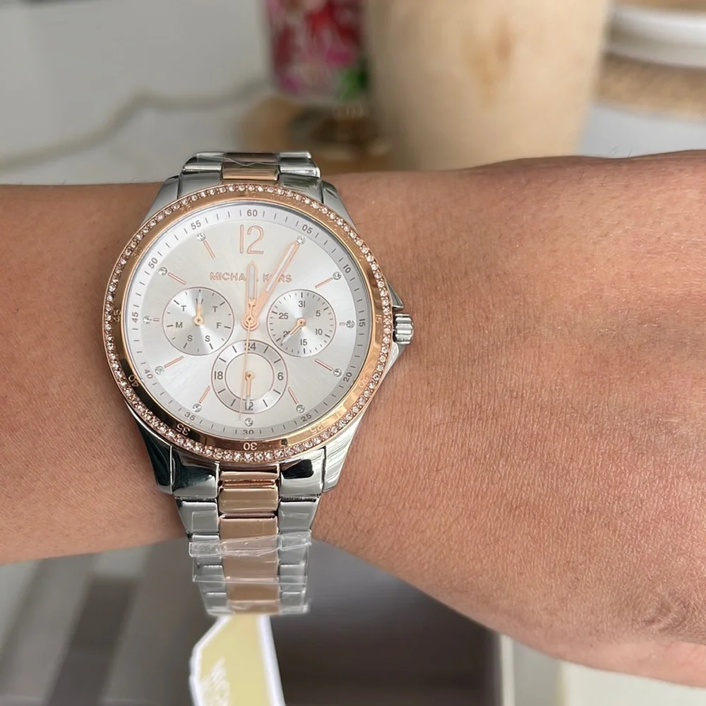 MICHAEL KORS Women's Bracelet Watch, 39mm - Picture 7 of 7